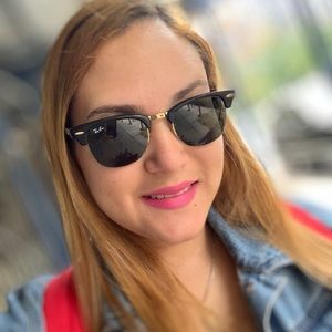 Meet your Posher, Mabel